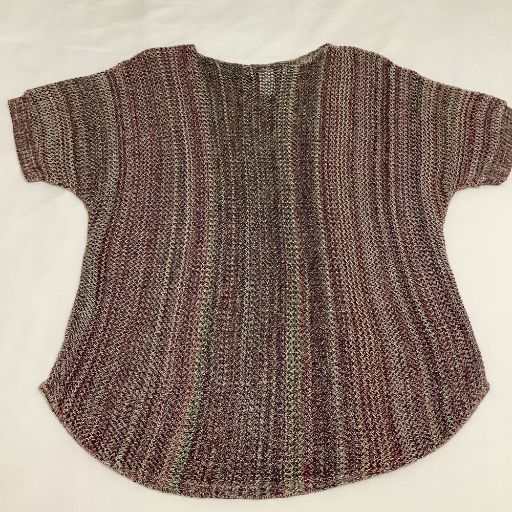 Two-one-two New York Multi color knitted blouse. NWTOT (W812)